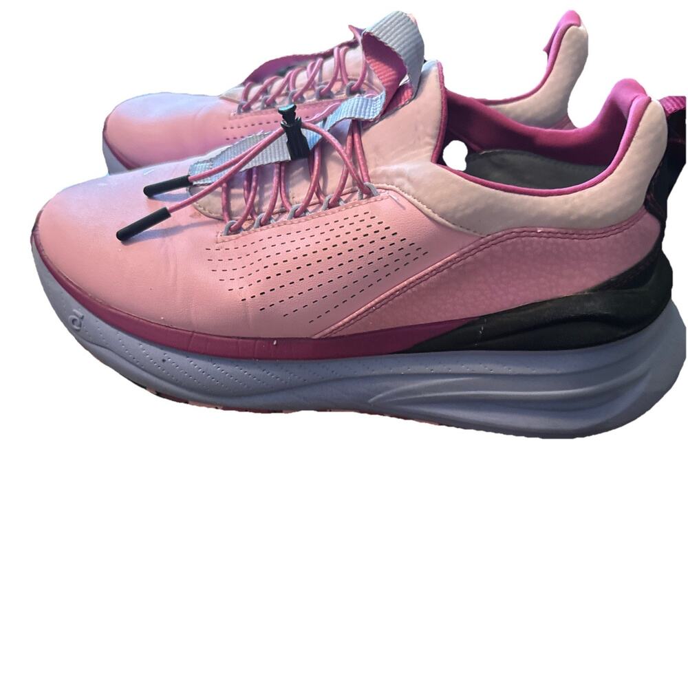 Clove Classic Pink Nurse Health Care Shoe Sneakers Size 9.5 / M8 Pink